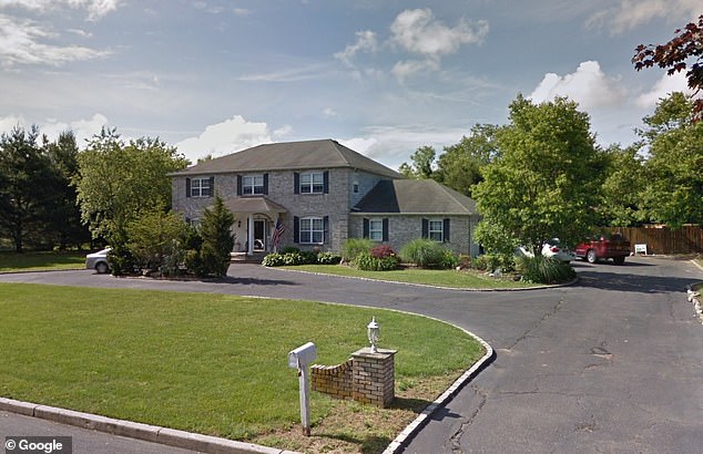 Kenneth and Kelly lived in this six-bedroom, four-bathroom home valued at $1.1 million in wealthy Suffolk County.