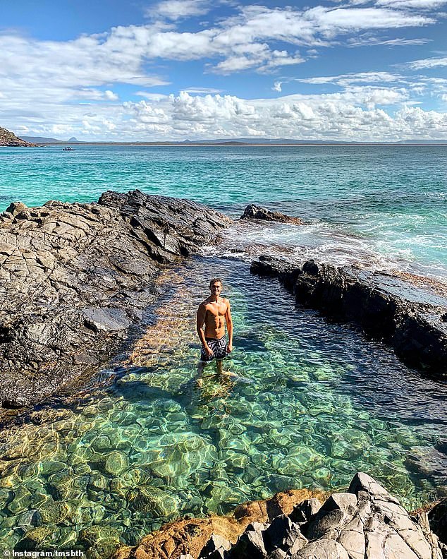 The two tidal pools are reached after a 45-minute hike through Noosa National Park, but you'll have to venture off-trail to find them.