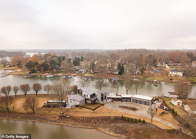 Those who choose to settle in the southern city will be able to enjoy numerous activities on nearby Lake Norman, from boating to fishing and hiking. It also has farmers markets, a corn maze and festivals to delight residents.