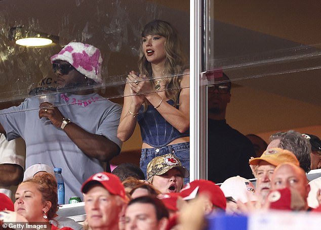 Swift could be seen cheering on her boyfriend from the stands at Arrowhead Stadium.