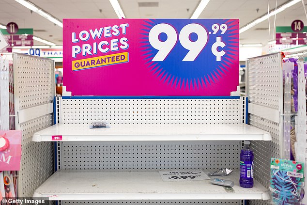 Experts say customers are put off by unkempt stores and poor product selection at dollar stores