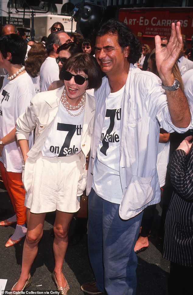 Anna Wintour pictured with French fashion photographer Patrick Demarchelier at the Seventh on Sale AIDS charity in July 1990