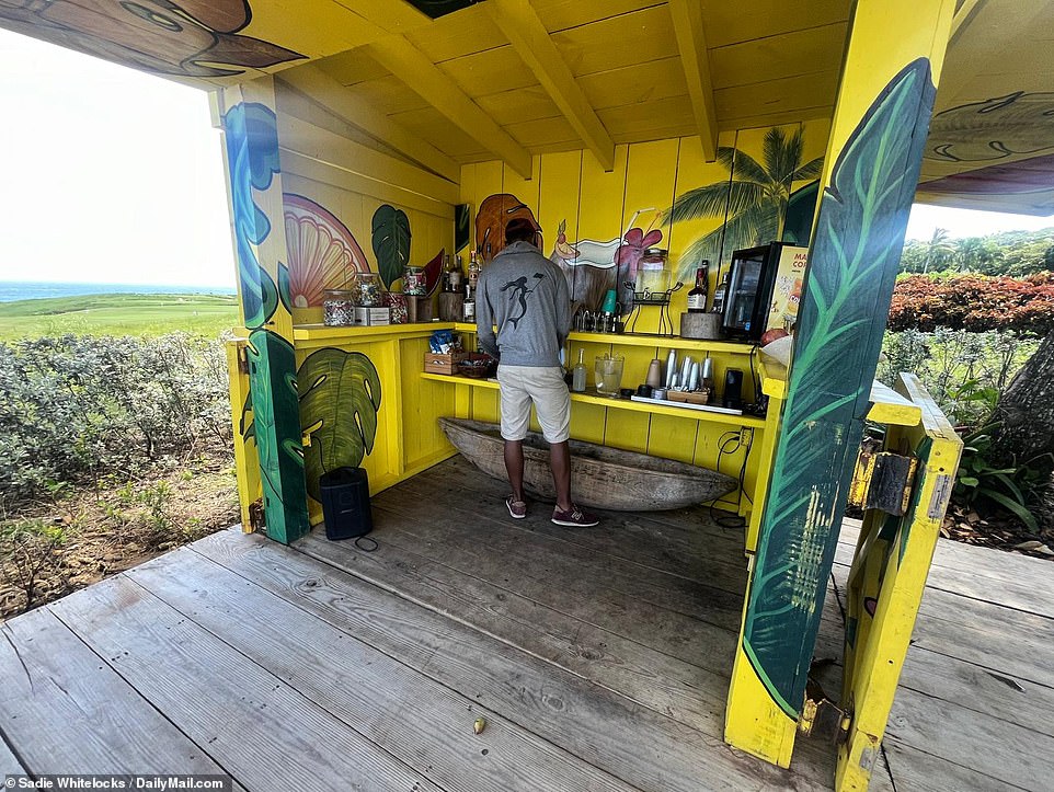 Another Tiki-style hut on the golf course, serving a variety of drinks and ceviche.