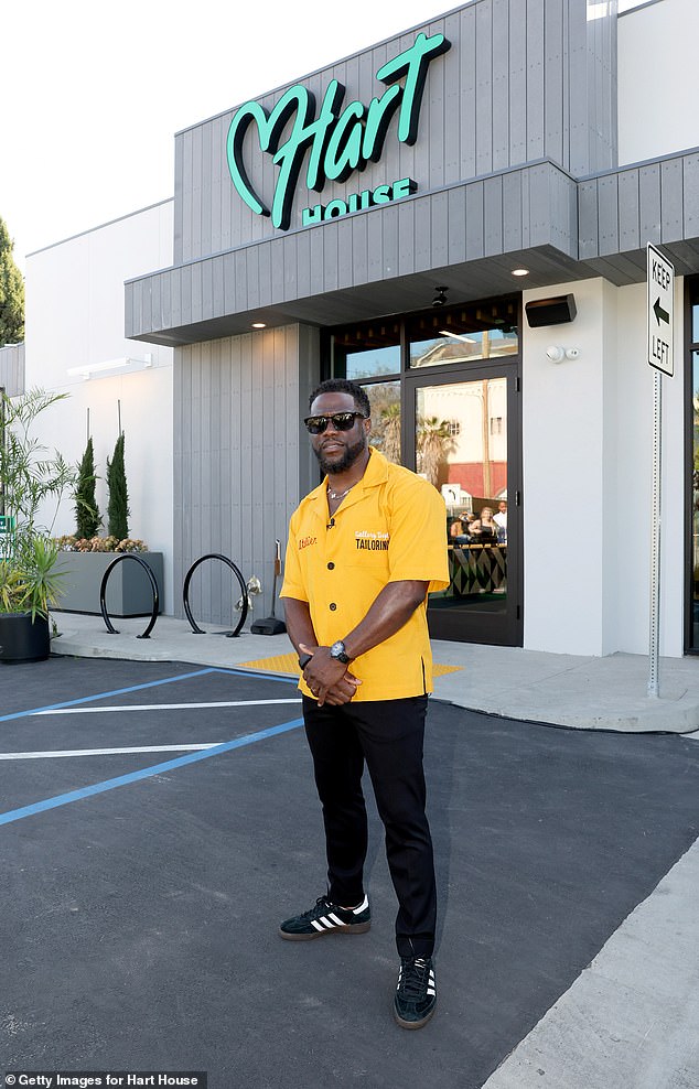 A flagship location opened at the intersection of Hollywood Boulevard and Highland Avenue in May 2023, the first in the chain to offer a drive-thru.