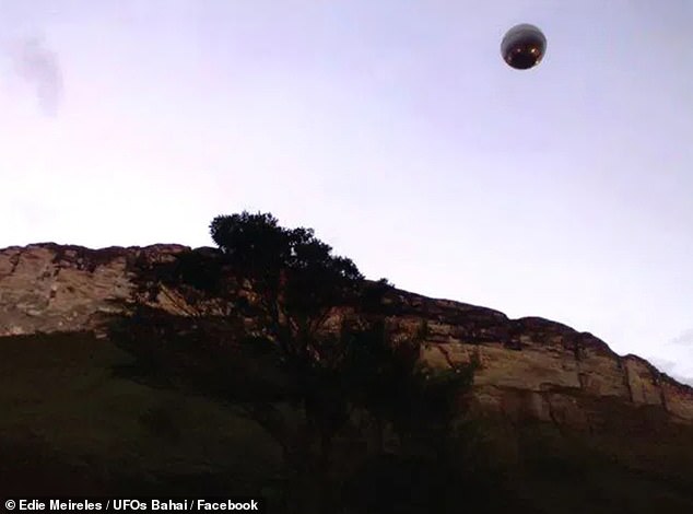 Above, a last known image of the alleged Meireles UFO encounter in 2011, this time with less fog or low cloud cover along the trail in Brazil's Chapada Diamantina National Park.