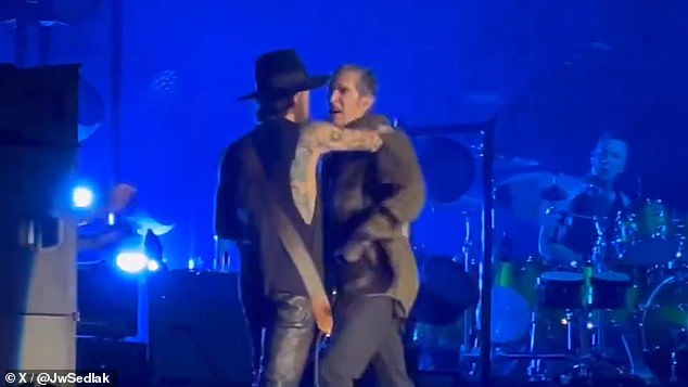 The lead singer of iconic rock band Jane's Addiction got into a fight with the band's newly hired guitarist during a concert in Boston on Friday night.