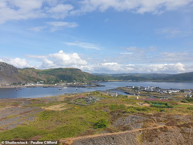 The view from Easdale Island to Ellenabeich on Seil Island