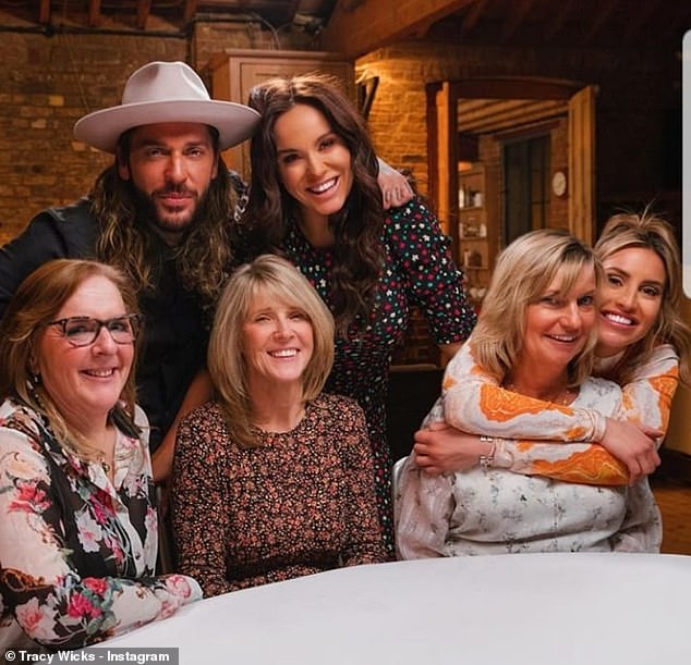 1726386260 60 Strictlys Pete Wicks reveals he saved his mum Tracys life