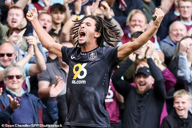 He then went on to celebrate with the Burnley fans before turning around to deliver one final dig at the Elland Road faithful.