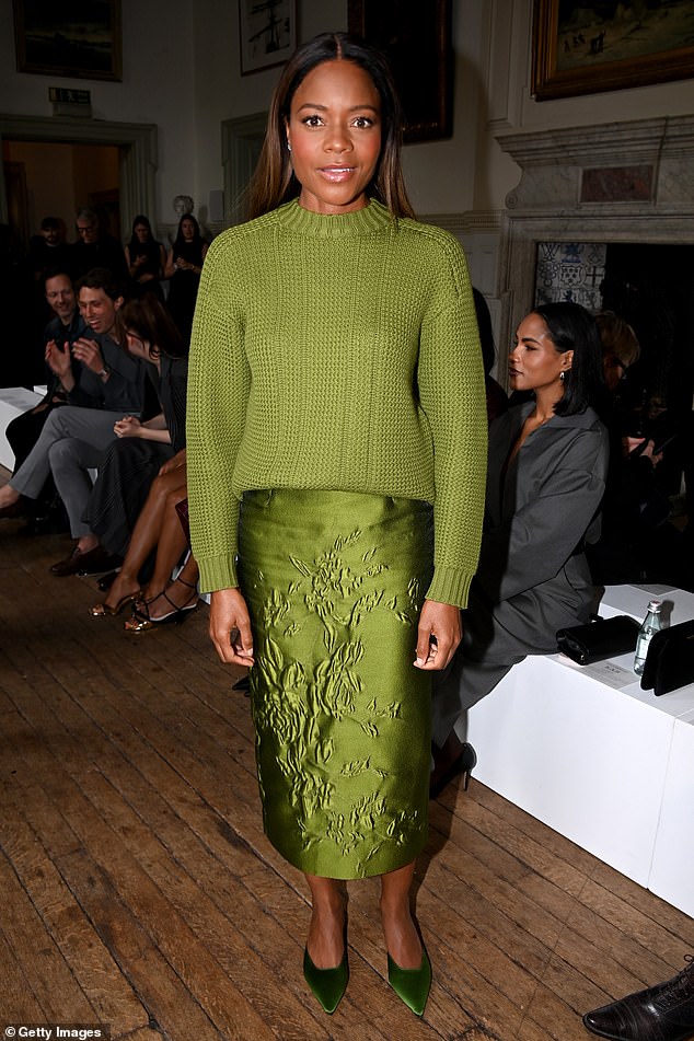 Meanwhile, Naomie Harris wore an all-green ensemble with an elegant knitted sweater.