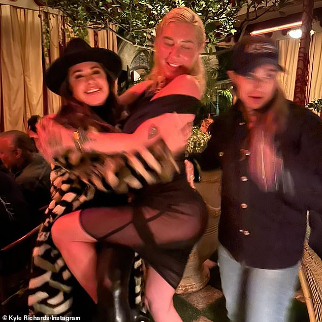 She added that after texting each other, they decided to meet up and grab a bite to eat sometime. During her livestream, Richards also praised her friend Morgan Wade and praised a song the country singer created in collaboration with Kesha.