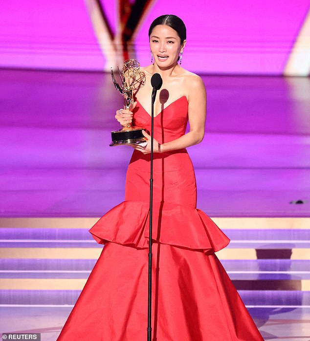 Tears flowed again as she praised her mother: “Mom, I love you, you are the reason I am here. You showed me stoicism and that is how I was able to portray Mariko.”