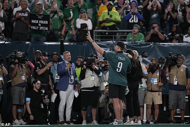 Foles received a standing ovation from fans when he retired as a member of the Eagles.