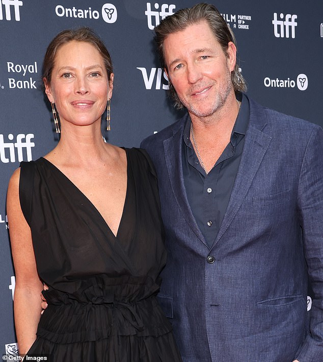 1726594704 121 Christy Turlington 55 makes unusually gushing comments about her inimitable