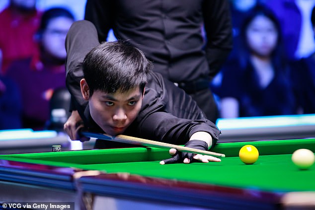 He Guoqiang led 3-0 before O'Sullivan clawed back a couple of frames but the world number 64 kept his cool.