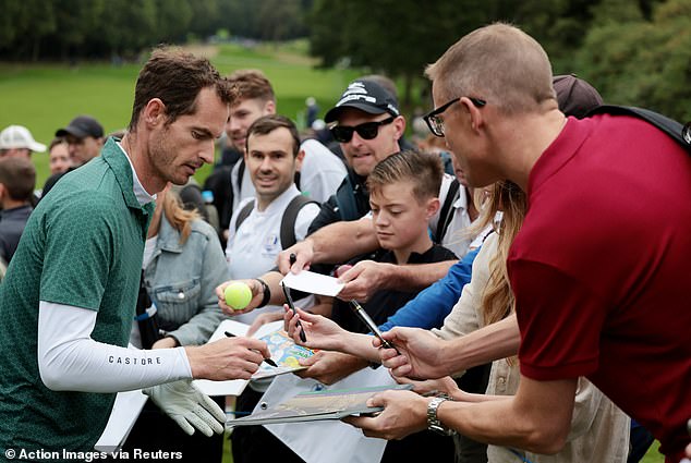 As he walked towards the 18th hole to begin his round, the crowd of supporters erupted in a wave of applause for the tennis great.