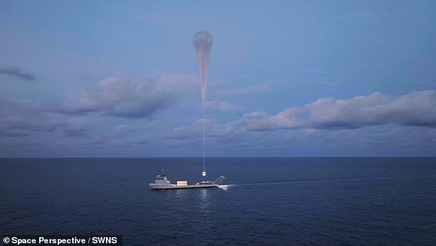 Sunday's test flight took place from the deck of the 90-meter-long MS Voyager ship in the Gulf of Mexico.