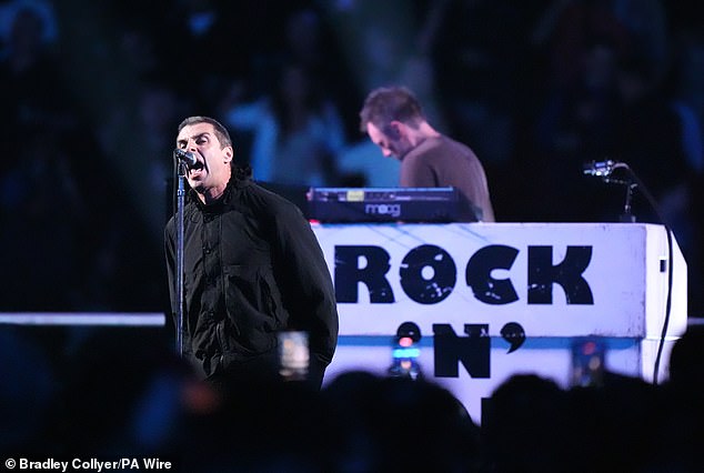 Before the main event, Liam Gallagher set the tone with a performance of a pair of hits that will appear on the Oasis reunion tour.