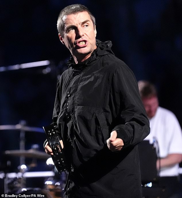 After performing a three-song set (Rock n' Roll Star, Supersonic and Cigarettes and Alcohol), fans couldn't hold back for Liam's performance, with some saying they were glad they didn't get tickets.