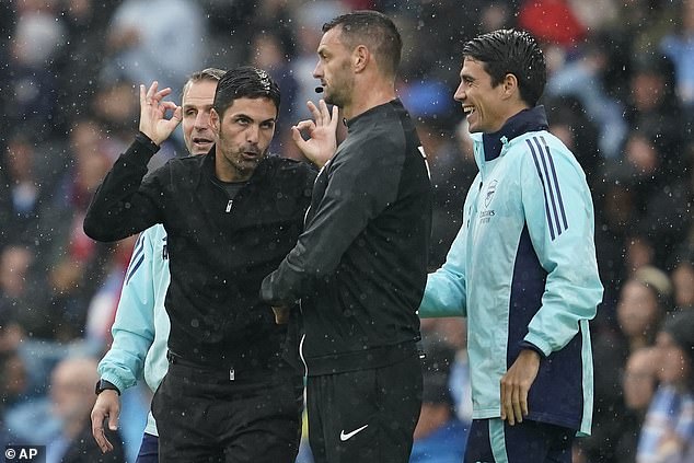 Arteta directed his frustration at the fourth official, rather than his undisciplined player.