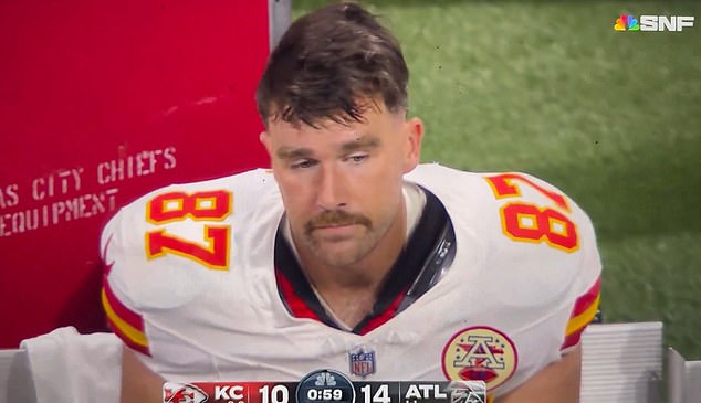 The 34-year-old looked miserable as his struggles continued on Sunday night.