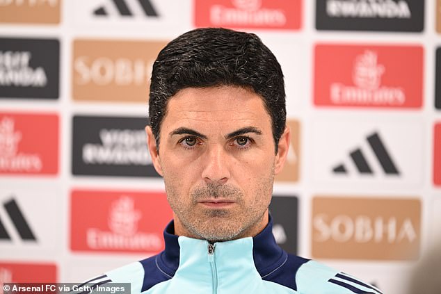 Mikel Arteta defended his tactics against City and refused to take the blame for Leandro Trossard's dismissal