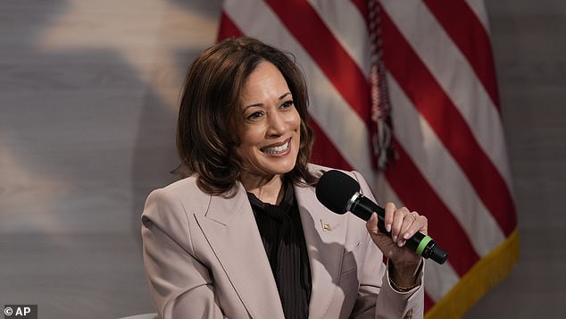 Kamala Harris interviewed by the National Association of Black Journalists