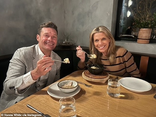 Vanna White addresses rumors that she 'doesn't see eye to eye' with Seacrest by sharing a photo of the two eating together as friends off-camera.