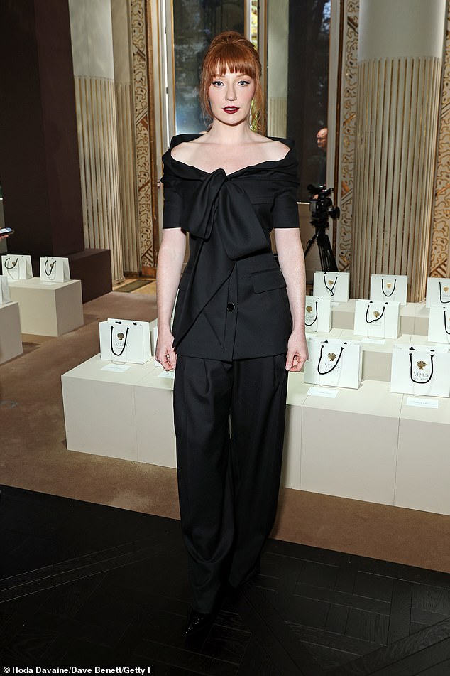 Also joining in the fun was singer Nicola Roberts, who looked gorgeous in an off-the-shoulder black dress and matching pants.