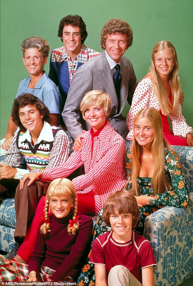 1727549539 589 Barry Williams reveals Brady Bunch cast all connected to each