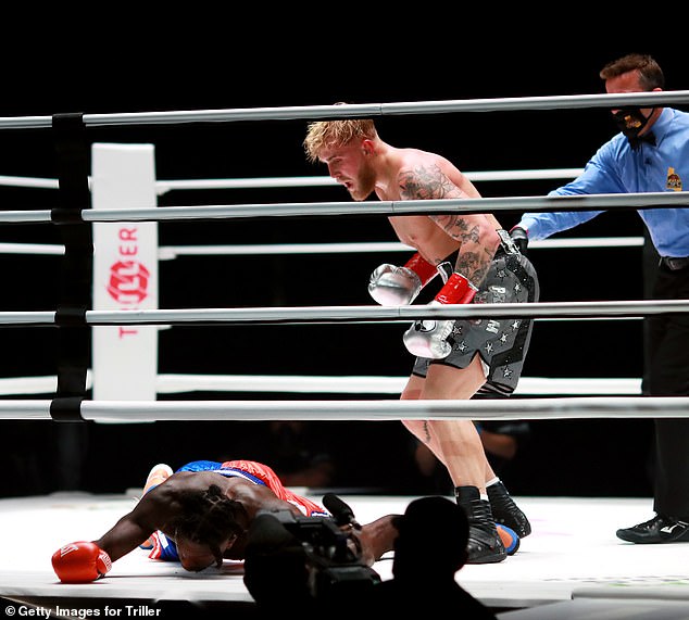 Paul also appeared at that event, delivering a devastating KO against former NBA star Nate Robinson.