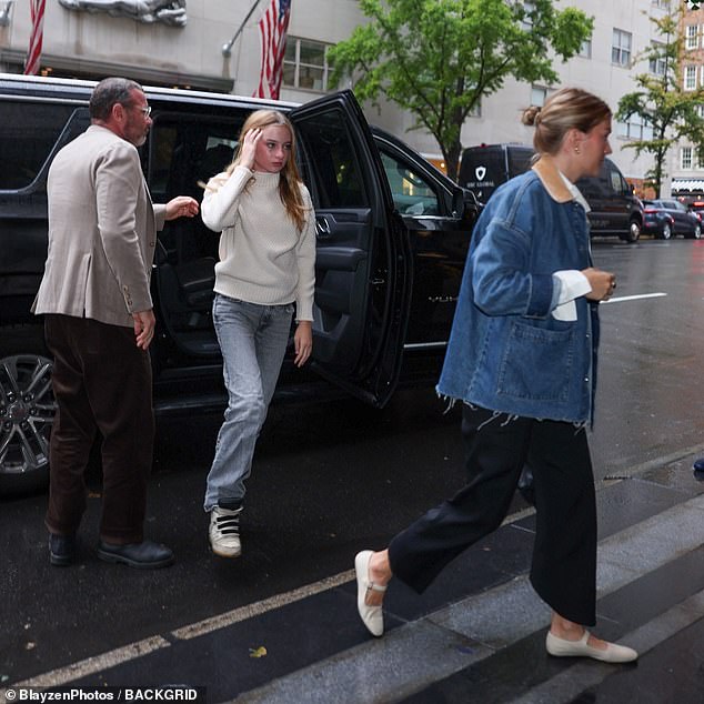 The trio was seen arriving at the Carlyle Hotel in New York City for dinner.