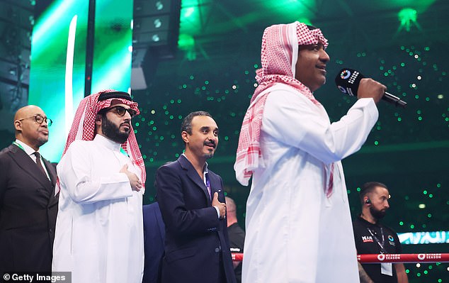 Before the British national anthem was played for both fighters, the Saudi anthem took center stage.