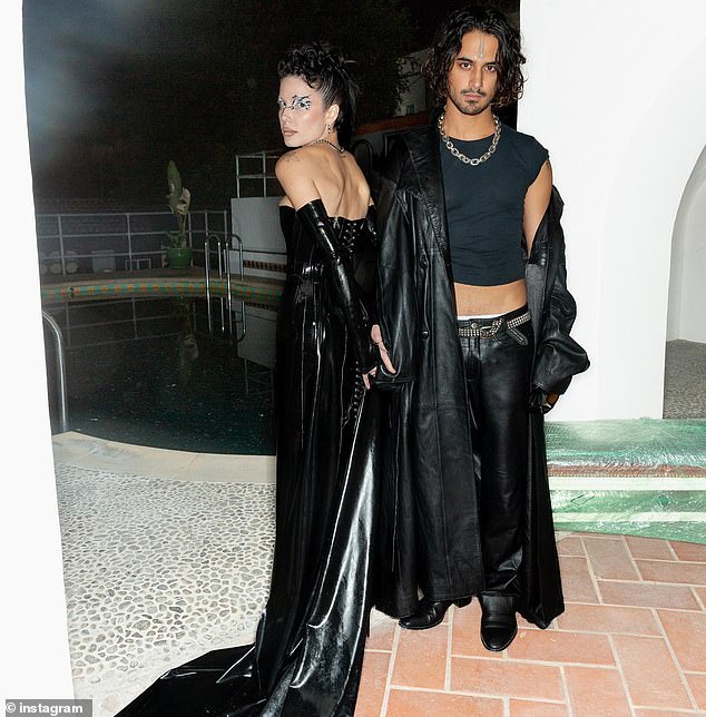 Halsey and Avan seen above having dinner in New York