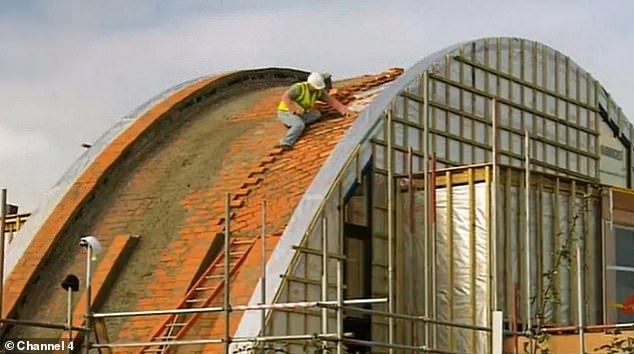 Richard and Sophie chose to build a Passivhaus, an energy efficient building with an arched roof, 20 meters wide and nine meters high, but only 100mm thick.