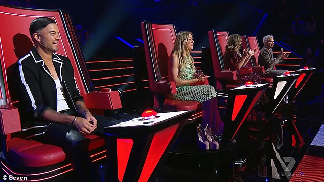 LeAnn Rimes one time The Voice coach struggling to find her