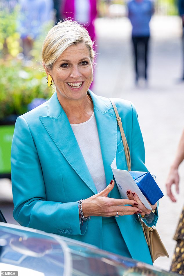 The stylish royal sported a bright turquoise blazer and matching tailored trousers for the occasion.