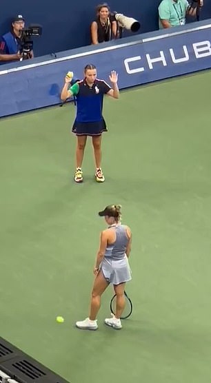 Putintseva did not attempt to catch the first two balls.