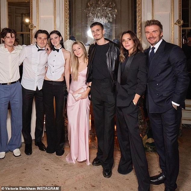 Victoria shared a photo of the entire family on Instagram as they gathered for the show on Friday night.