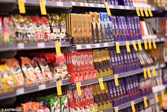 Cancer Council Australia advises Australians to reduce their risk of bowel cancer by avoiding foods high in sugar and low in nutrition, such as chocolate, soft drinks, lollipops, cakes and biscuits.