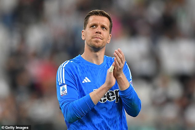 Wojciech Szczesny to join Barcelona as emergency substitute goalkeeper