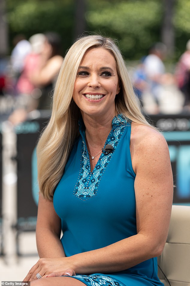 1727836249 414 Kate Gosselin Is Huring for Money and Still Trying to