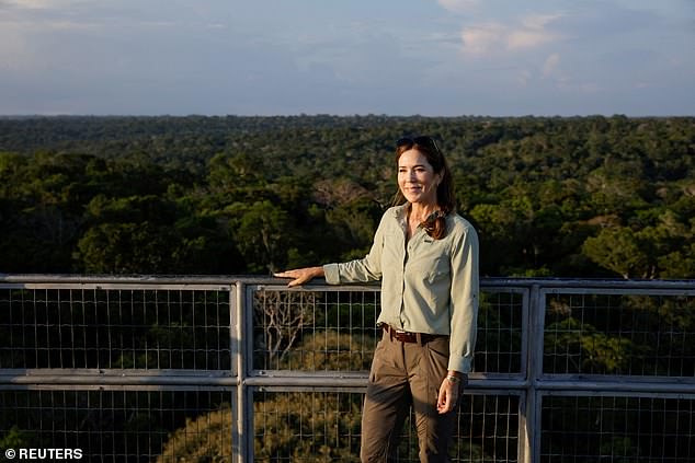 The royal, 52, looked effortlessly elegant as she visited the Amazonas MUSA Museum in the Adolpho Ducke Forest Reserve and then visited the Amazonas Theatre.