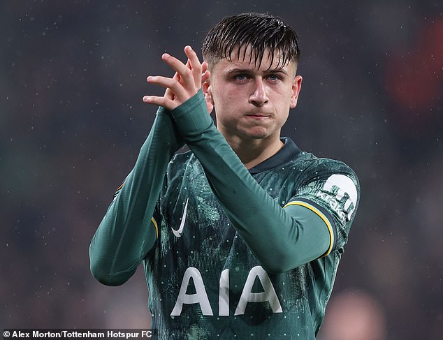 Mikey Moore impressed: the 17-year-old made his first senior start for Tottenham