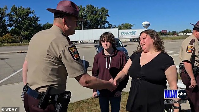 After the incredible episode, Dutcher and his mother visited Gruver to share their gratitude for heroically putting himself in harm's way.