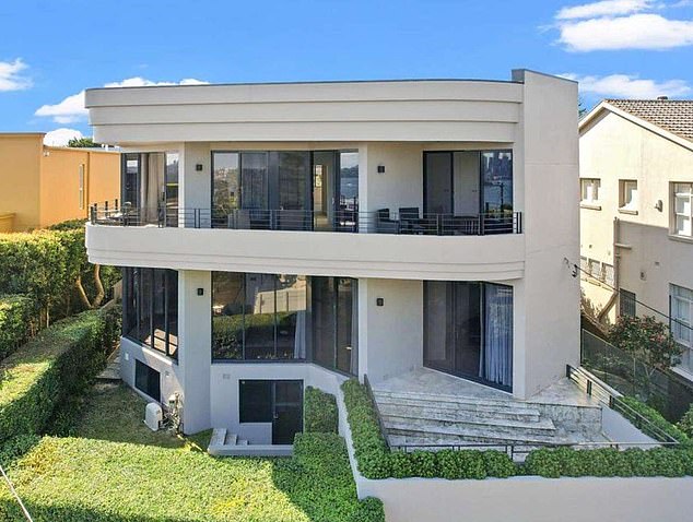 The Vaucluse house was purchased in September 2022 for $13.1 million and sold at a loss in February 2023.