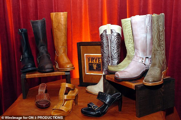 Frye was a big hit with celebrities in the 2000s, often giving away suites and giving away his cowboy and motorcycle boots, as shown above.