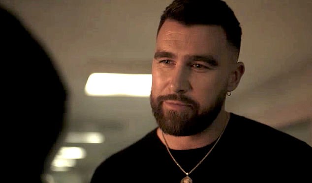 Kelce's character revealed that he used to work at a men's magazine in Ryan Murphy's horror series.