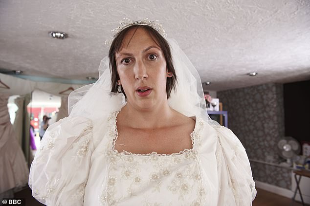 Miranda photographed in a wedding dress in one of the episodes of her hit comedy