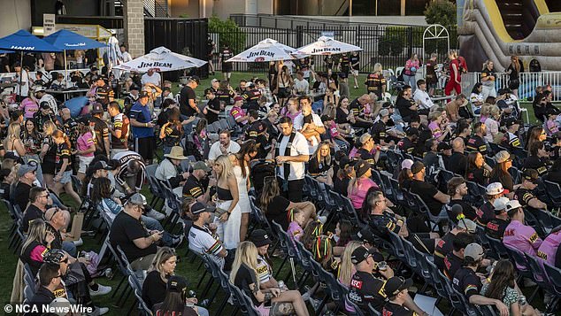 Fans packed the Penrith Panthers Rugby Leagues Club to watch the grand final. Image: NewsWire/Monique Harmer